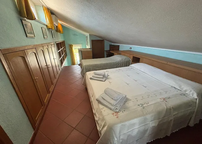 Porta Delle Langhe * 卡鲁